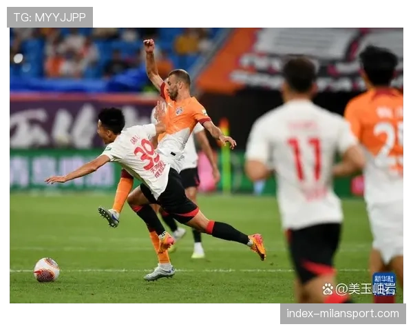 蓉城足球队状态下滑，最后5场仅获1胜失去争冠机会