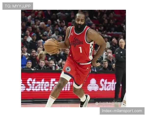 高位压迫防守重现全明星 球员不再“眼神防守”